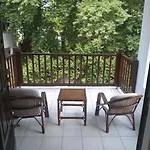 Apartment Serene At St. Ioannis *