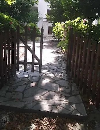 Διαμέρισμα Serene At St. Ioannis *