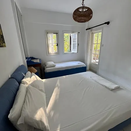 Serene At St. Ioannis Apartment